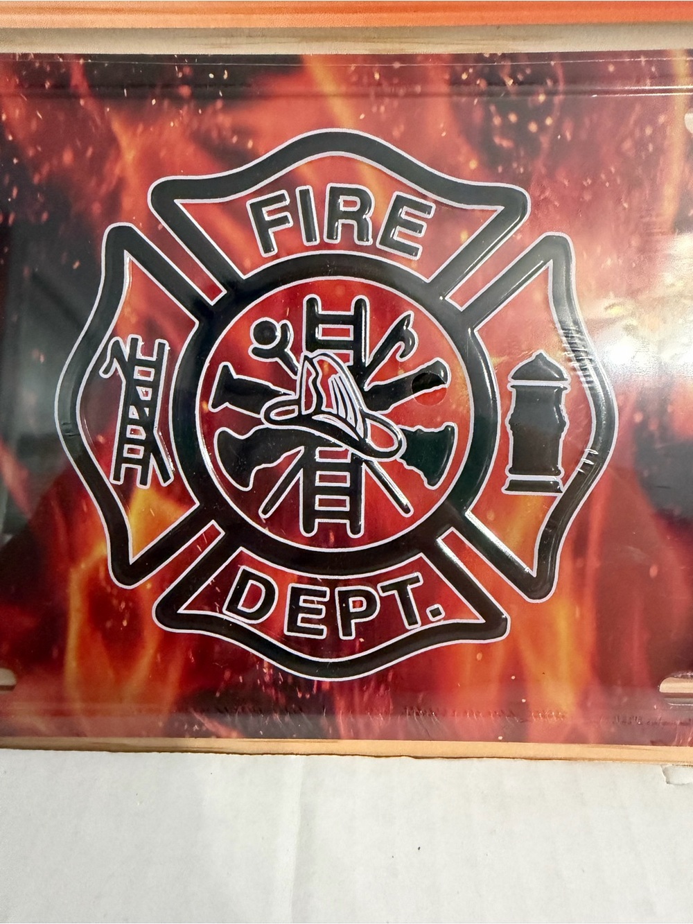 Country Side Products Fire Dept. Flame Design Metal License Plate - Picture 2 of 3